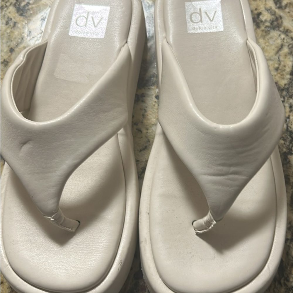 DV by Dolce Vita Women's White Sandals